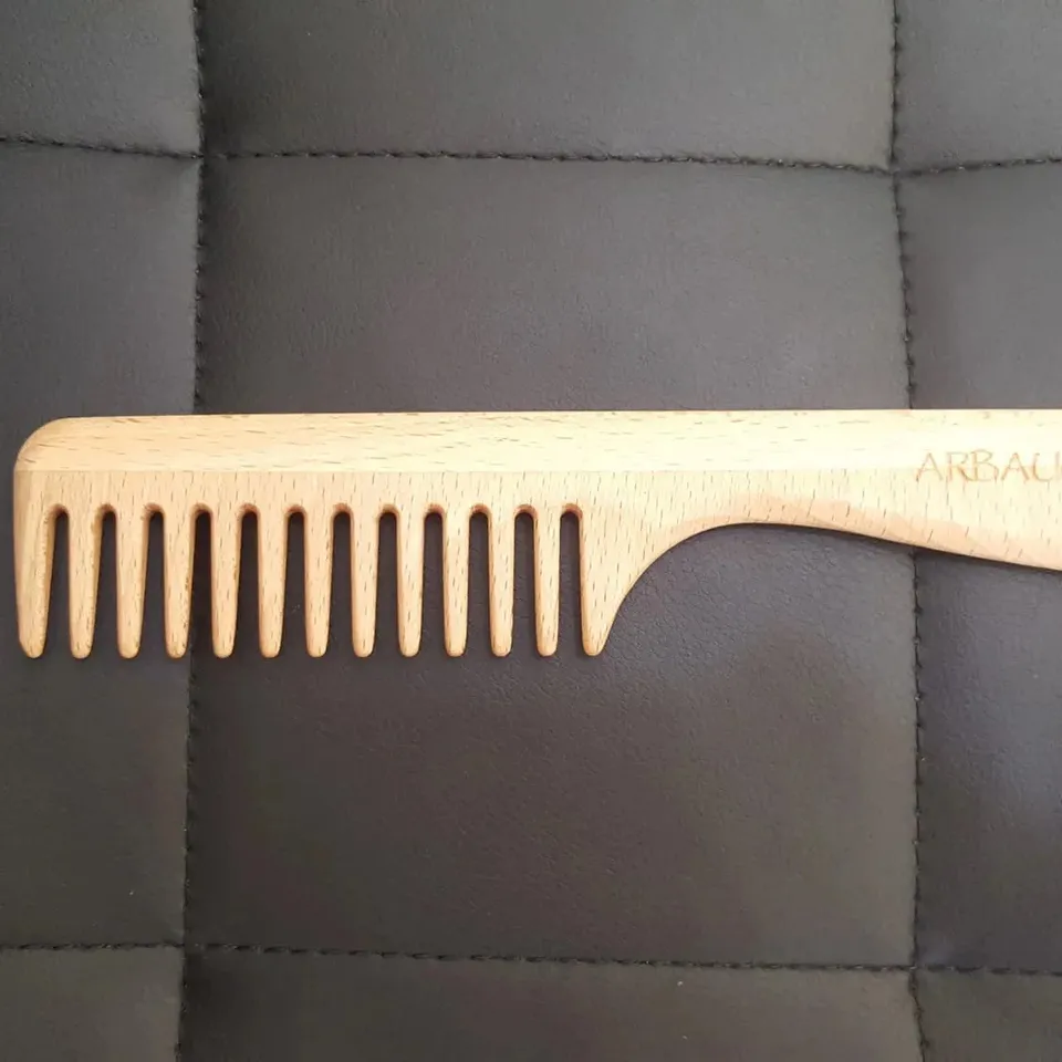 arbaurea-peigne-bois-de-h-tre-dents-larges-antistatique image 1