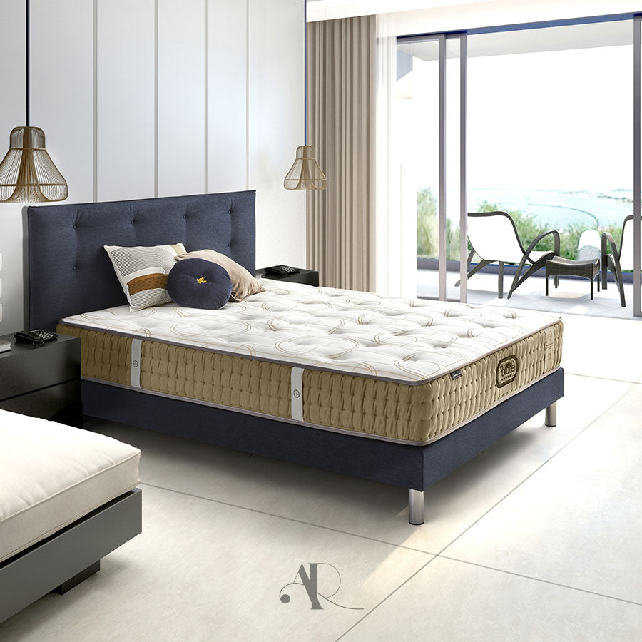 andr-renault-week-end-amsterdam-matelas-ressorts image 1